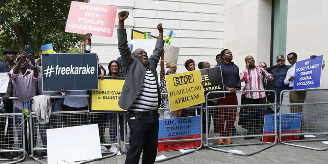 Protestierende in London