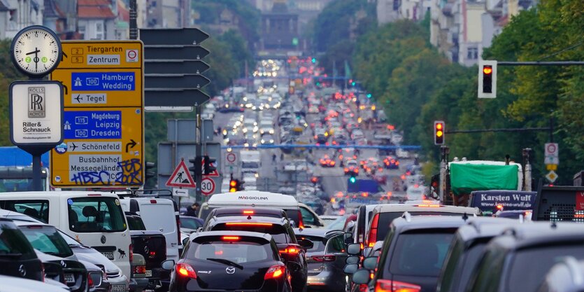 Autos stauen sich in berlin