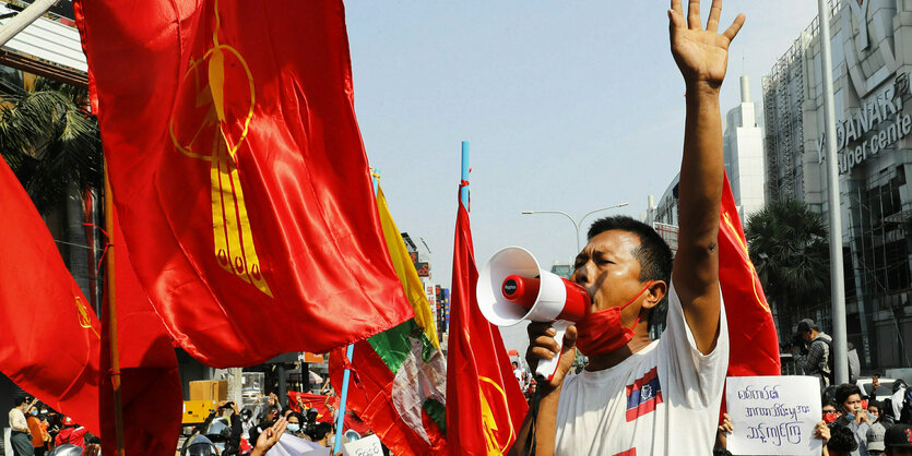 Prroteste nach dem Militärputsch in Myanmar