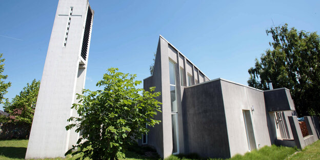 Eine Kirche aus den 60er-Jahren im Kreis Gütersloh.