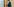 Mann mit Georg Nüßlein mit Maske vor dem Mund schließt ein Büro im Bundestag auf