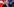 Der türkische Präsident Erdogan mit rechter Hand auf dem Herzen