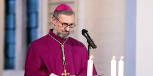 Hamburger Erzbischof Stefan Heße während einer Messe