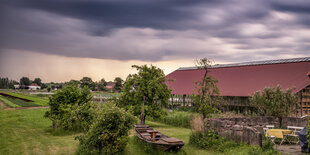 Landschaft in Ochsenwerder mit Bauernhaus