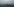Schemenhaft ist im Nebel ein Flugzeugträger zu erkennen