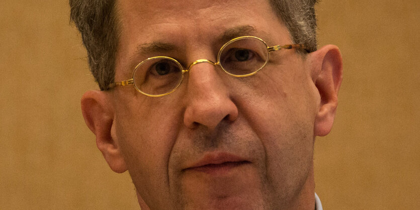 Portrait von Ex-Verfassungsschutzpräsident Maaßen.