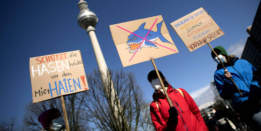 Mieter:innen demonstrieren gegen Unbill auf dem Wohnungsmarkt