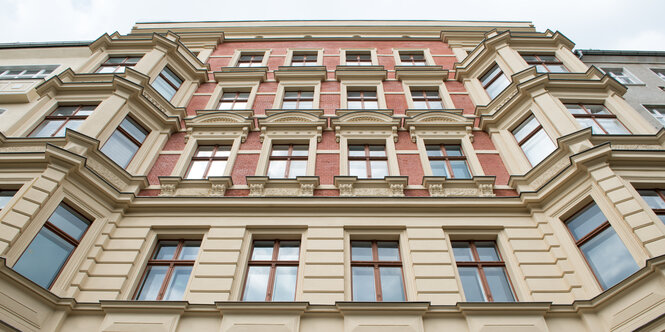Ein modernisierter Altbau in Berlin-Mitte.