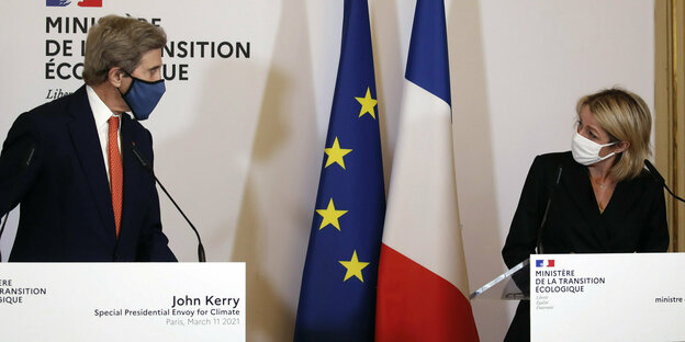 Frankreichs Umweltministerin Pompili und der US-Klimabeauftragte John Kerry