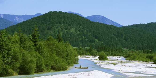 Flusslauf durch die Berge