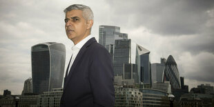 Sadiq Khan vor der City of London