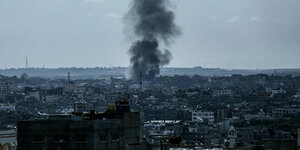 Rauchwolken über Gaza-Stadt
