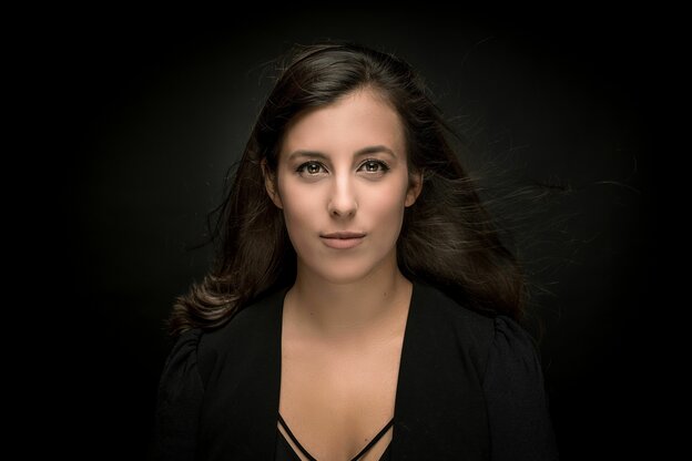 Portrait von Antonia Yamin Portrait von Antonia Yamin