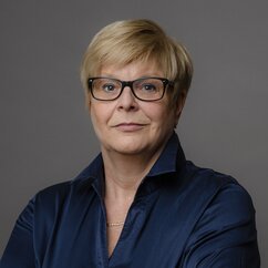 Portrait Susanne Wiedemeyer