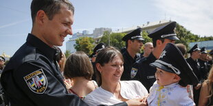 Ukrainischer Polizist