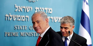 Oppositionsführer Jair Lapid steht hinter dem amtierenden israelischen Regierungschef Benjamin Netanjahu