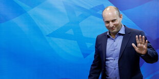 Naftali Bennett bei einer Rede