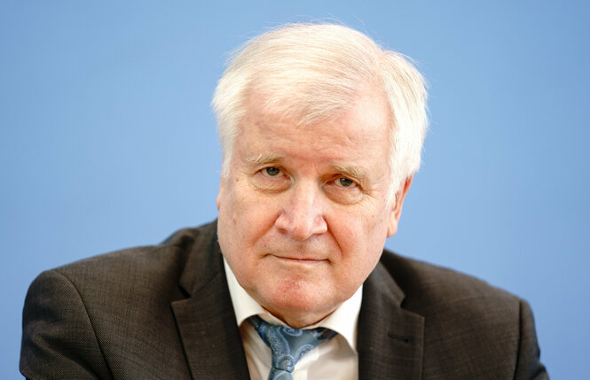 Porträt Horst Seehofer