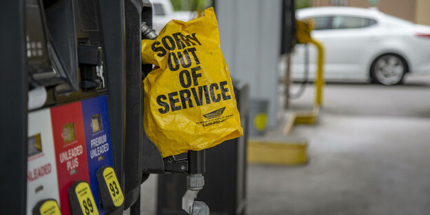 Tankstelle ohne Benzin in Jacksonville, North Carolina, am 11. Mai
