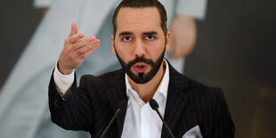 Nayib Bukele spricht