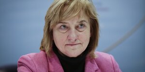 Portrait der hessischen CDU-Justizministerin Eva Kuehne-Hoermann