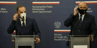 Heiko Maas, Bundesaußenminister und Zbigniew Rau, Außenminister von Polen, geben eine gemeinsame Pressekonferenz