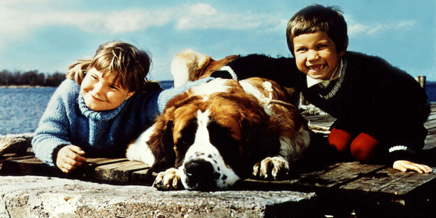 Tjorven, Hund Bootsmann und Stina in den "Ferien auf Saltkrokan"