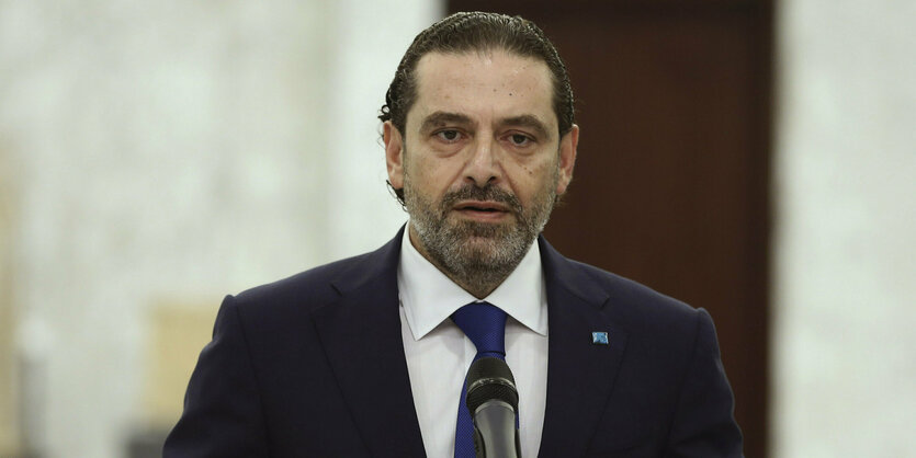 Saad Hariri an einem Mikrofon