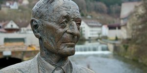 Hermann Hesse Denkmal in Calw