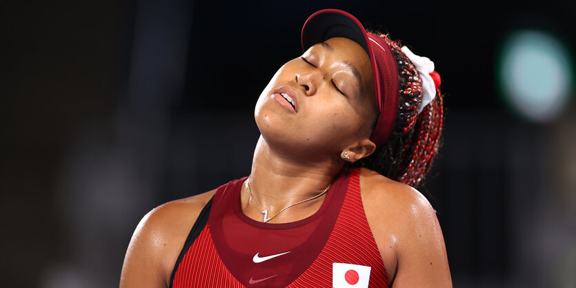 Naomi Osaka macht einen enttäuschten Gesichtaausdruck