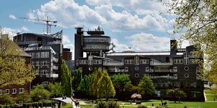 Das Verlagsgebäude von Gruner + Jahr am Hamburger Baumwall.