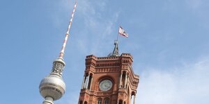 Rotes Rathaus und Fernsehturm