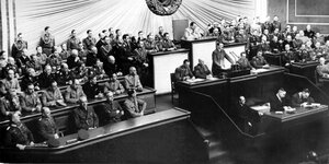 Hitler am 1.9.1939 bei seiner Reichstagsrede zum Überfall auf Polen