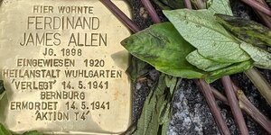 Stolperstein für Ferdinand James Allen in der Berliner Torstraße 176-178