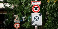 Tempo 30 Schild in Paris