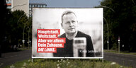 Wahlplakat der Linken mit dem Foto von Klaus Lederer und Slogan Hauptstadt Weltstadt aber vor allem dein Zuhause