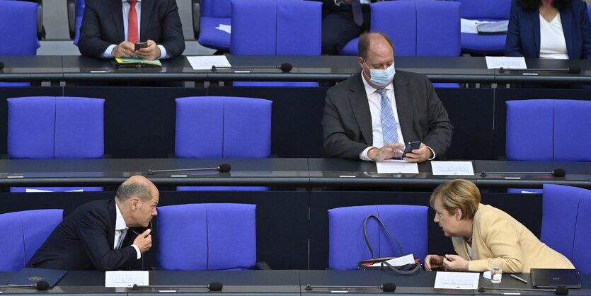 Merkel im Bundestag