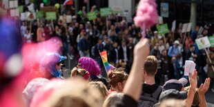 Bunte Demo am 19. September 2020 gegen den sogenannten „Marsch für das Leben“