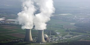 Ein Atomkraftwerk in Bayern