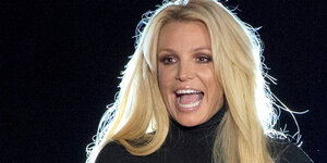 Britney Spears freut sich