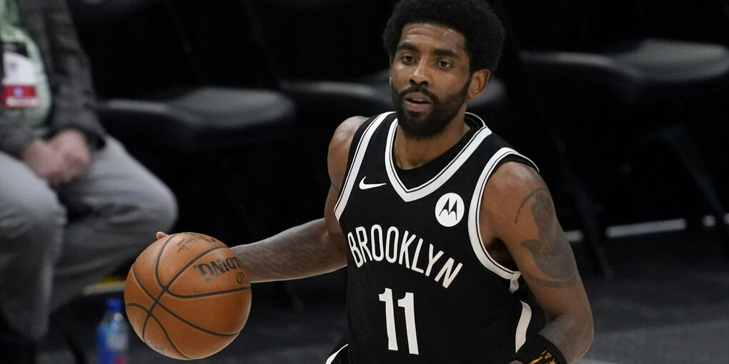 „Lass Dich impfen!“ Kyrie Irving von den Brooklyn Nets gerät mehr und mehr in die Bredouille.