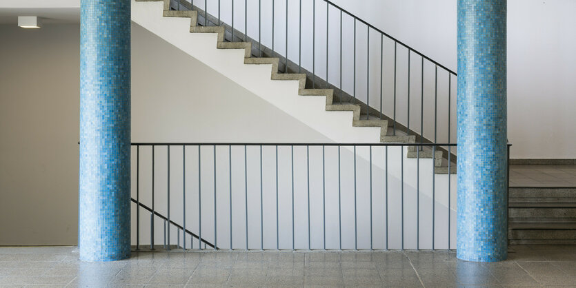 Treppe im Arbeitsamt Berlin-Mitte