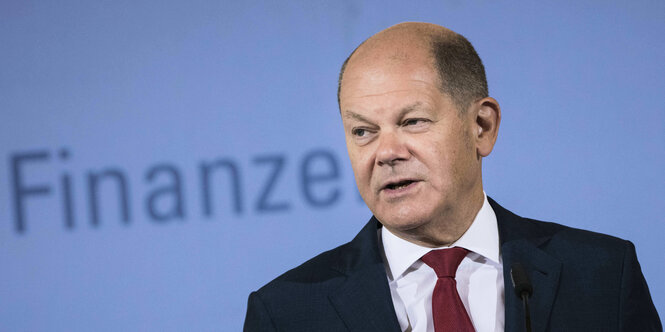 Olaf Scholz bei einer Pressekonferenz.