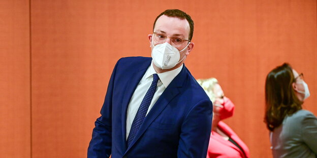 Gesundheitsminister Spahn mit Maske