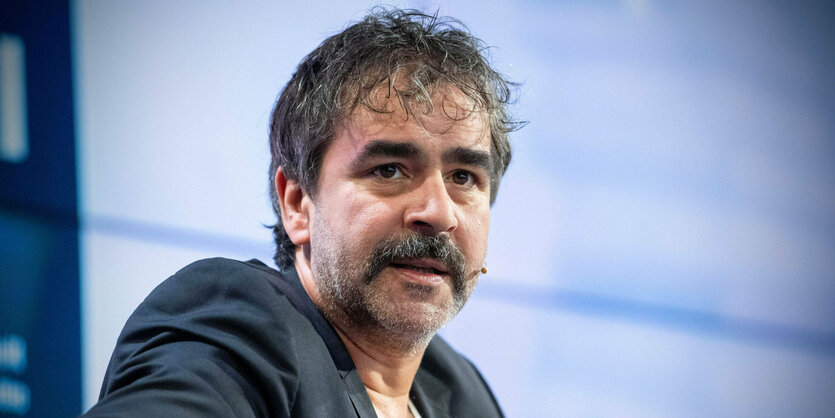 Portrait von Deniz Yücel