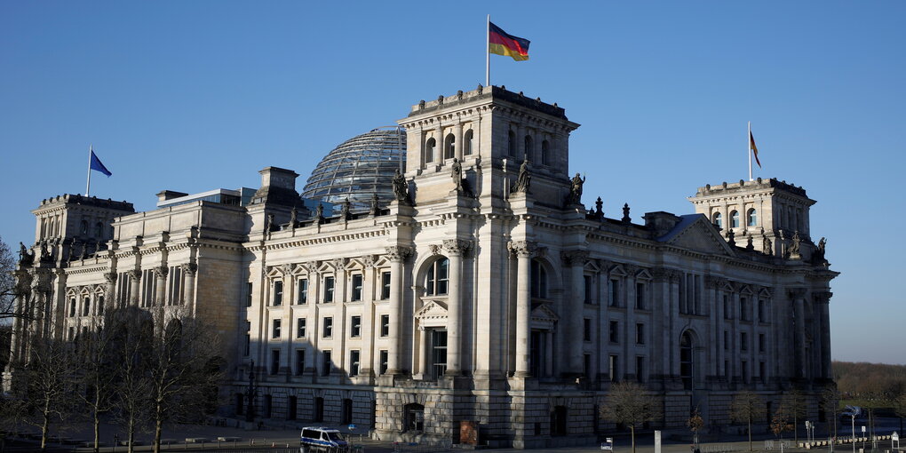 Reichstagsgebäude.