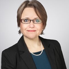 Prof. Sabine Schiffer