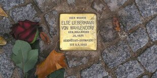 Stolperstein aus Messing in Berlin-Charlottenburg