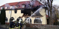 Haus mit Brandschaden