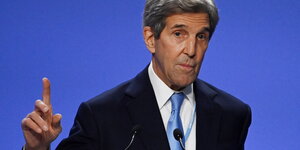 der US-Klimadiplomat John Kerry in Glasgow